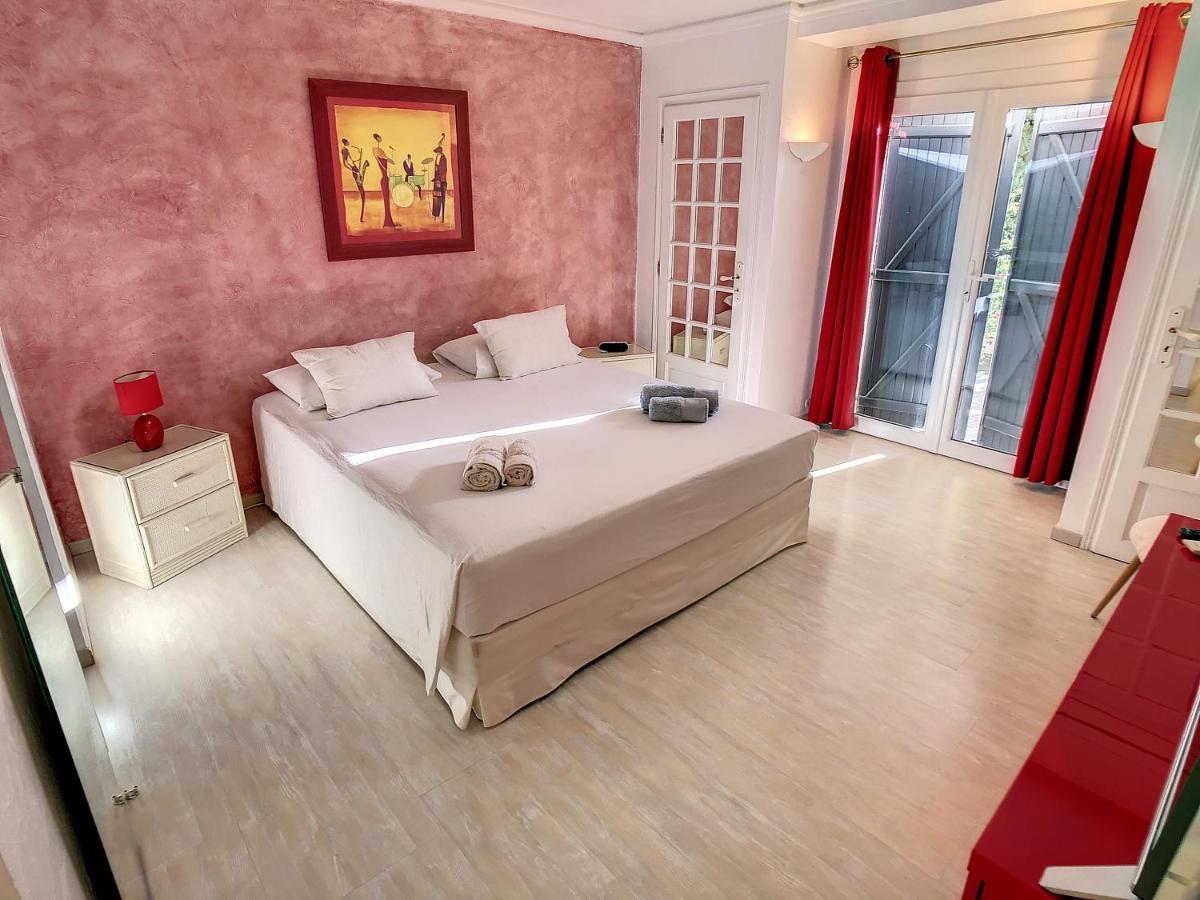 3 Bedrooms Villa Near Cannes - Pool & Jacuzzi - Sea View มองเดอลิเยอลานาปูล ภายนอก รูปภาพ