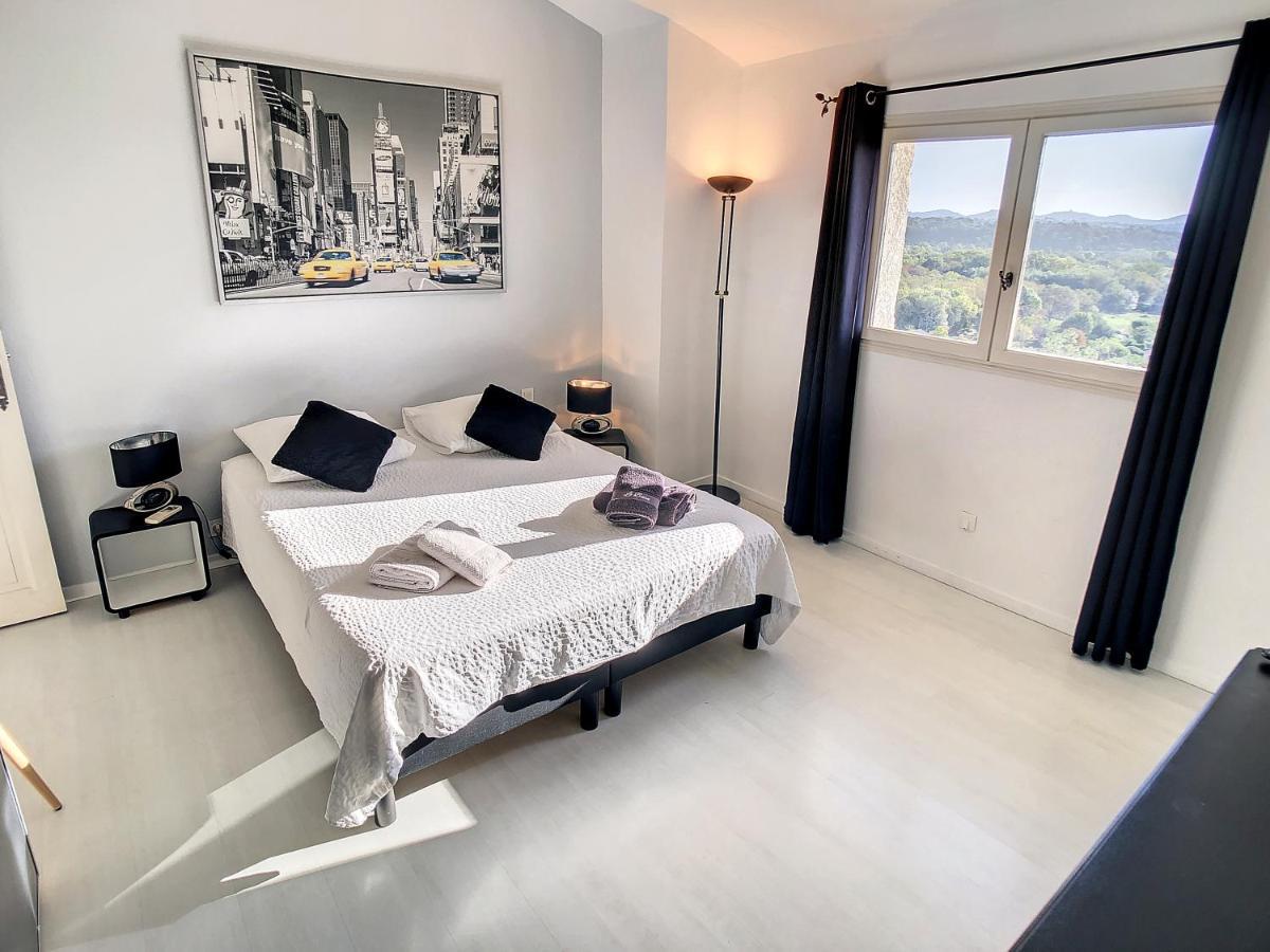 3 Bedrooms Villa Near Cannes - Pool & Jacuzzi - Sea View มองเดอลิเยอลานาปูล ภายนอก รูปภาพ