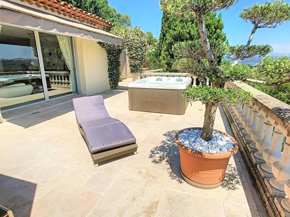 3 Bedrooms Villa Near Cannes - Pool & Jacuzzi - Sea View มองเดอลิเยอลานาปูล ภายนอก รูปภาพ