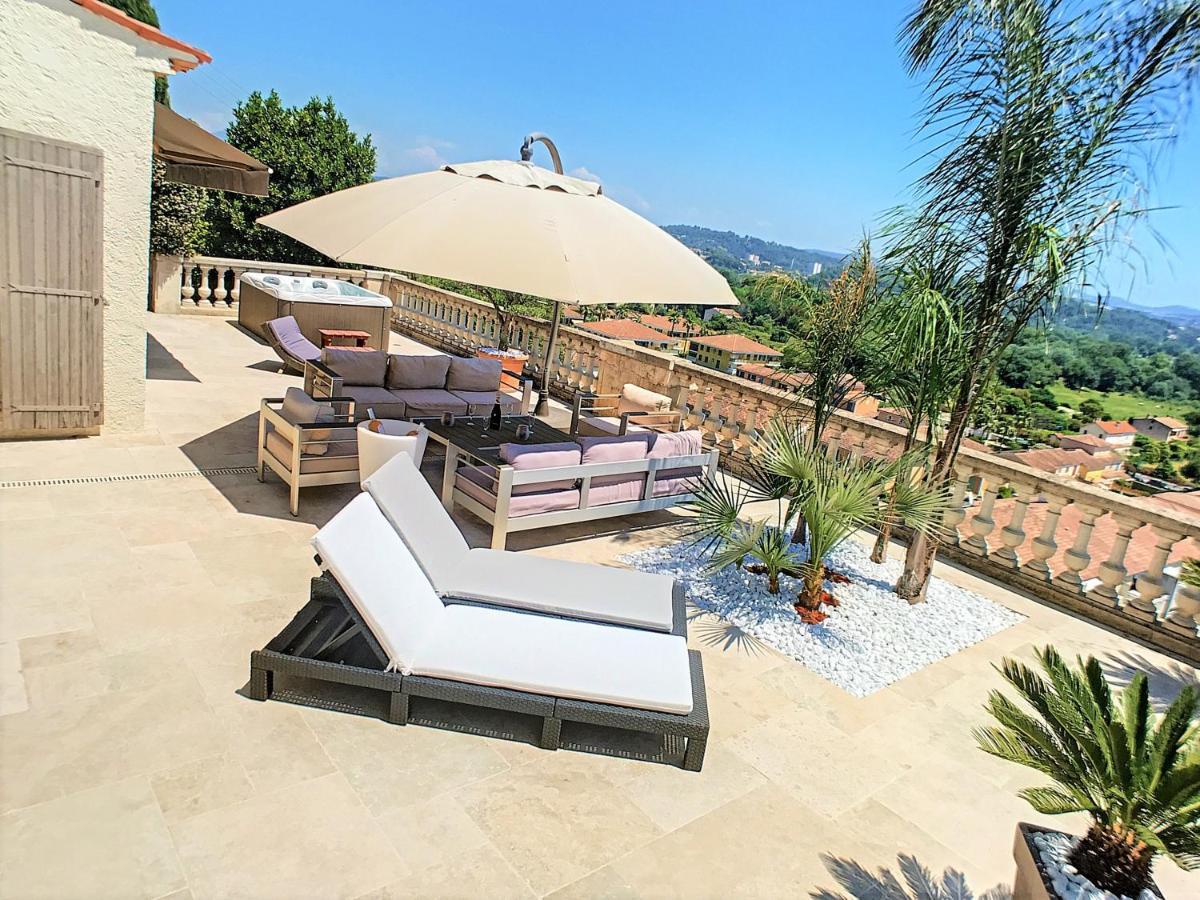 3 Bedrooms Villa Near Cannes - Pool & Jacuzzi - Sea View มองเดอลิเยอลานาปูล ภายนอก รูปภาพ