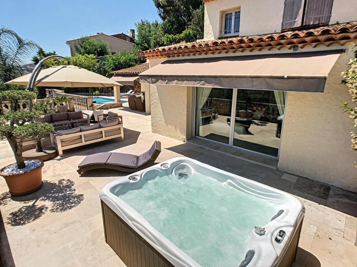 3 Bedrooms Villa Near Cannes - Pool & Jacuzzi - Sea View มองเดอลิเยอลานาปูล ภายนอก รูปภาพ