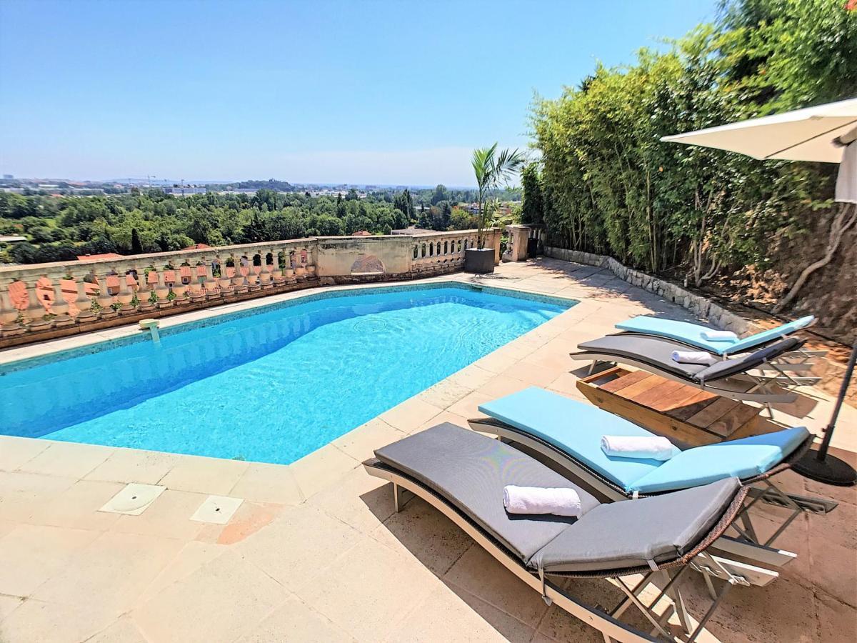 3 Bedrooms Villa Near Cannes - Pool & Jacuzzi - Sea View มองเดอลิเยอลานาปูล ภายนอก รูปภาพ